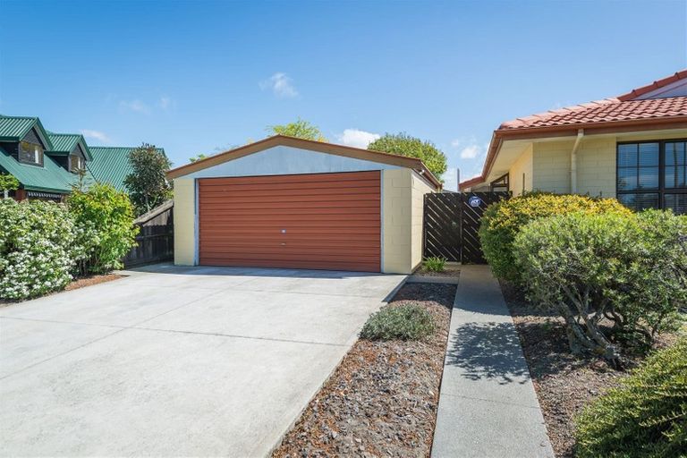 Photo of property in 28 Lakewood Drive, Burwood, Christchurch, 8083