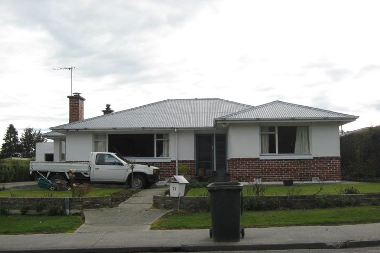 Photo of property in 71 Essex Street, Balclutha, 9230