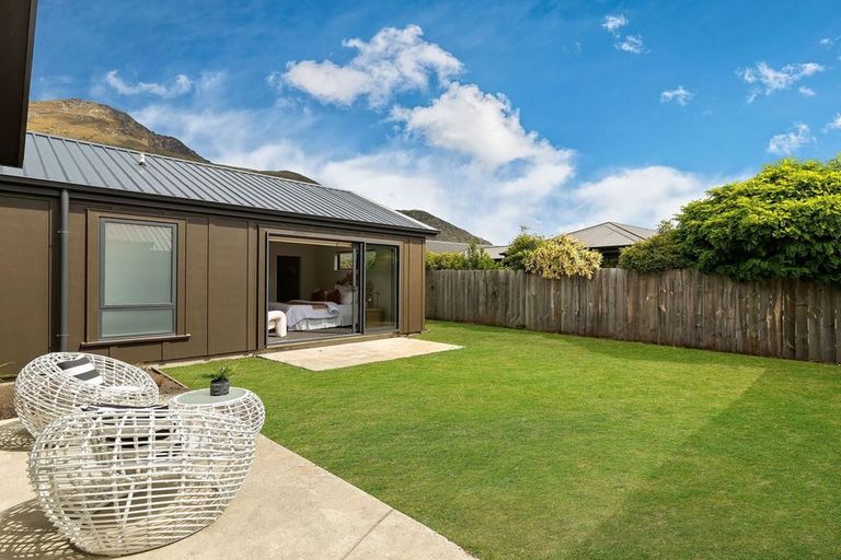 Photo of property in 15 Peterley Road, Lower Shotover, Queenstown, 9304