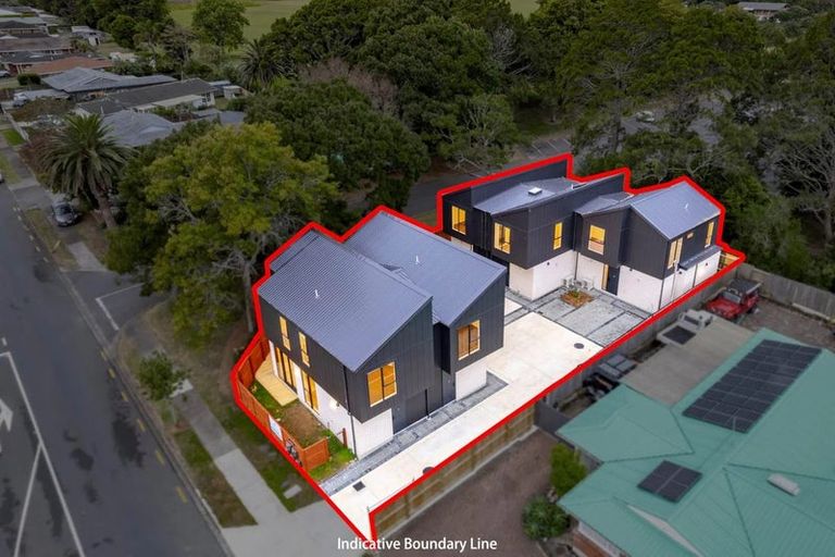 Photo of property in 38a Cascades Road, Pakuranga Heights, Auckland, 2010