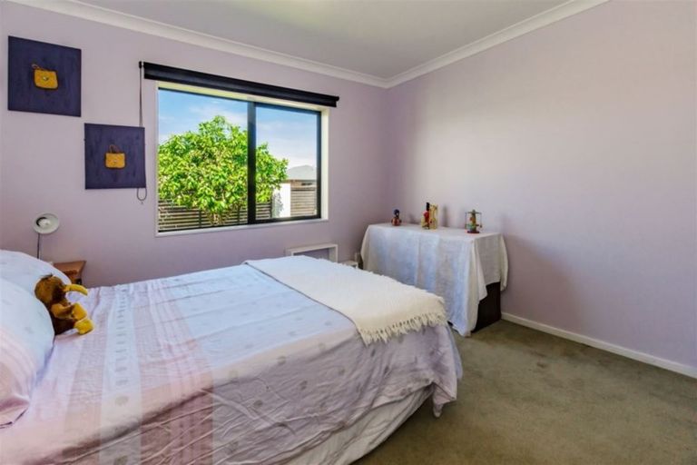 Photo of property in 3 Central Park, Paraparaumu Beach, Paraparaumu, 5032
