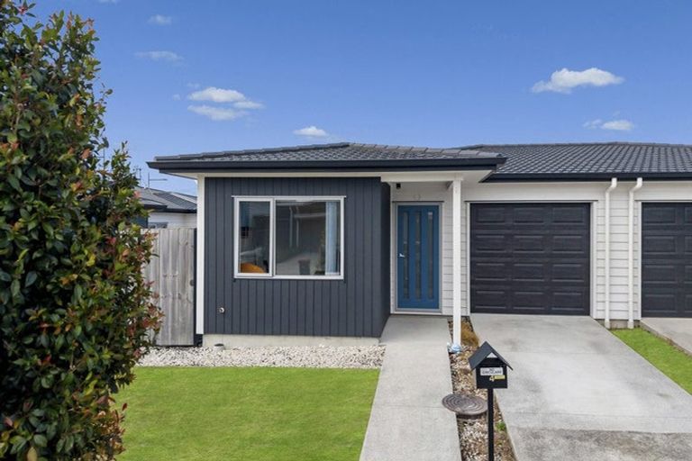 Photo of property in 4 Mokopapa Street, Takanini, 2112