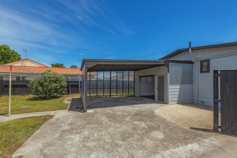 Photo of property in 26 Haydon Street, Roslyn, Palmerston North, 4414