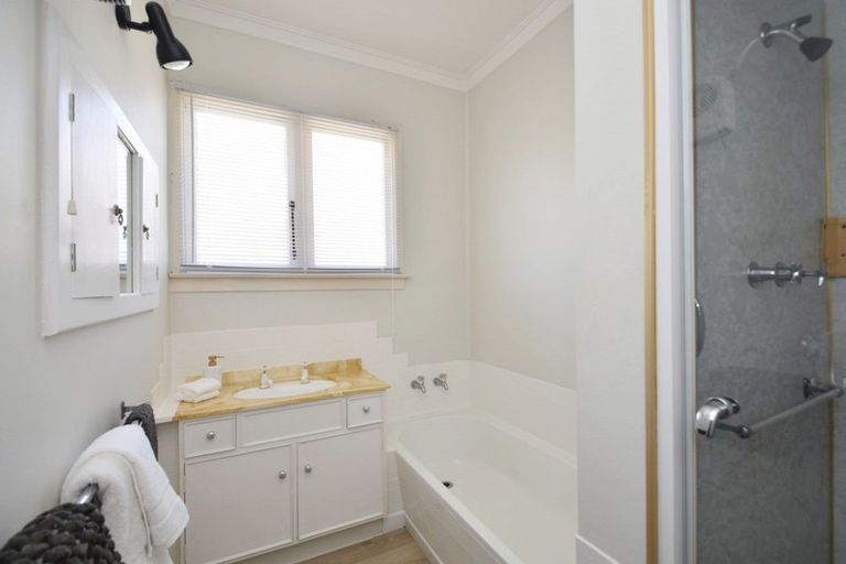 Photo of property in 42 Melbourne Street, Windsor, Invercargill, 9810