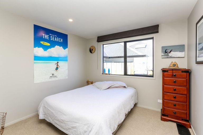 Photo of property in 22 Record Street, Fitzroy, New Plymouth, 4312