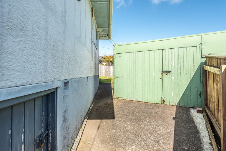 Photo of property in 3 Tower Crescent, Durie Hill, Whanganui, 4500