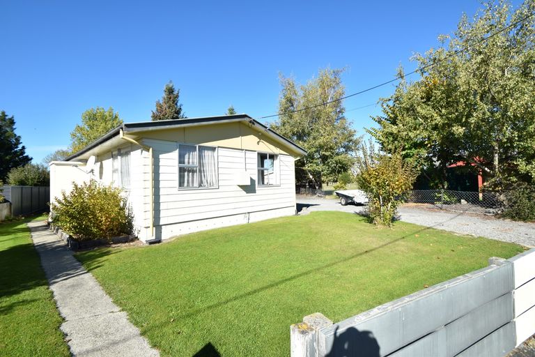 Photo of property in 58 Omahau Crescent, Twizel, 7901