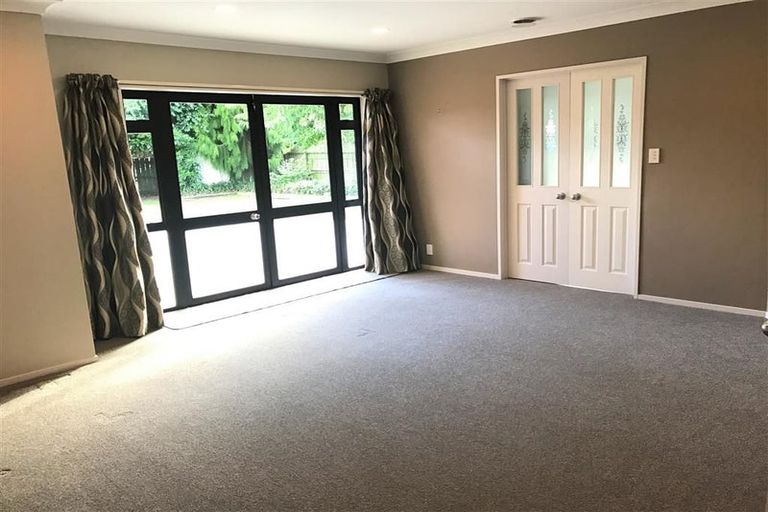 Photo of property in 25 Admiral Crescent, Flagstaff, Hamilton, 3210