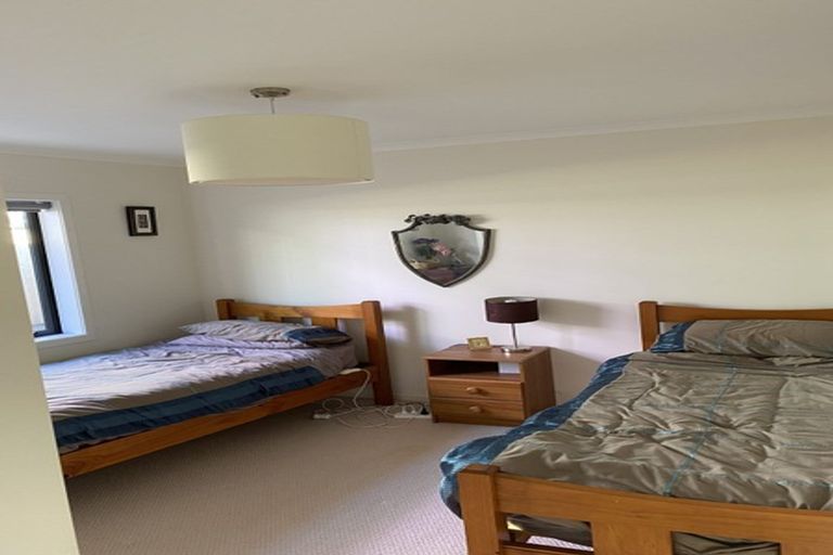 Photo of property in 33a Woodland Road, Johnsonville, Wellington, 6037