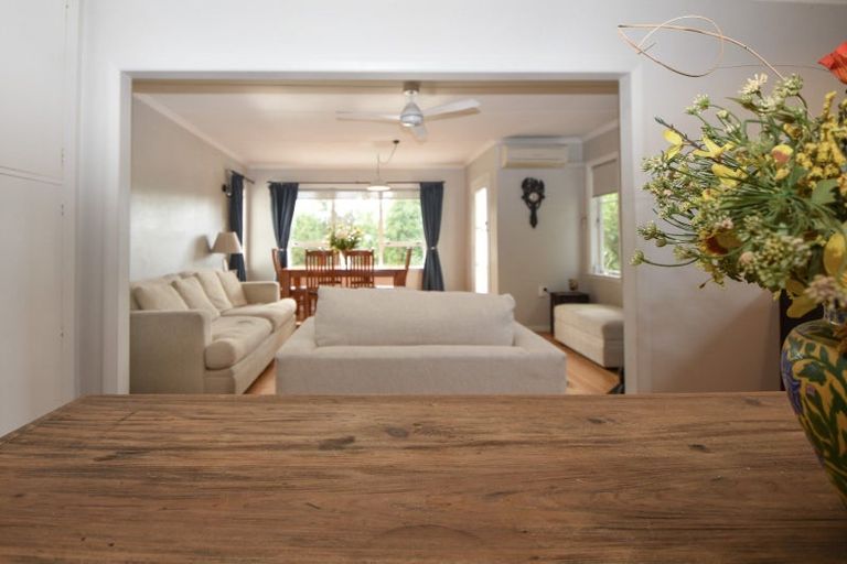 Photo of property in 5 Charles Street, Carterton, 5713