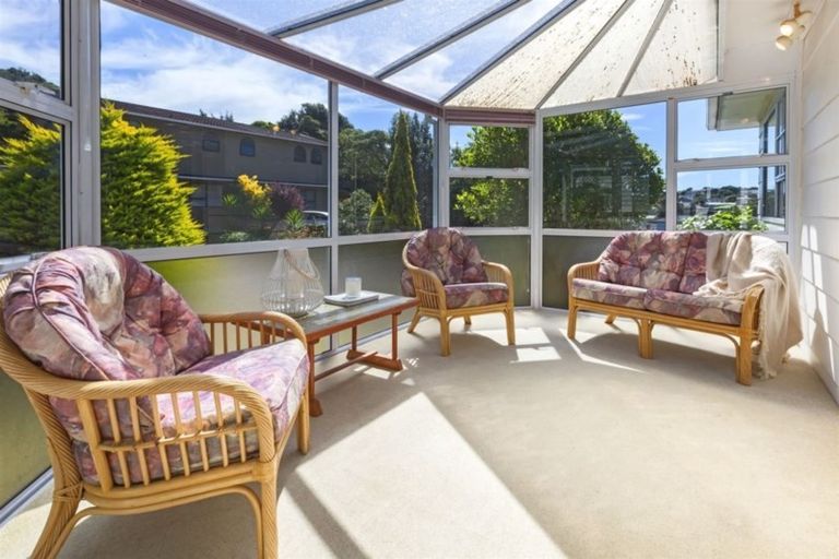 Photo of property in 19 Yarrow Place, Papakowhai, Porirua, 5024