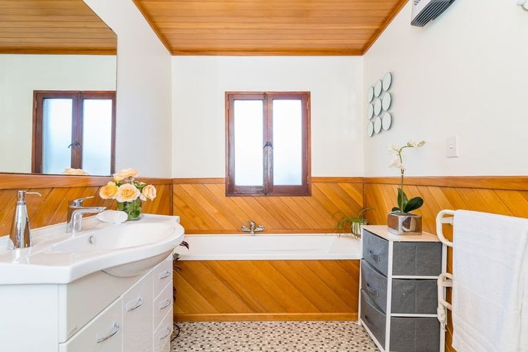 Photo of property in 18 Mill Street, Sawyers Bay, Port Chalmers, 9023