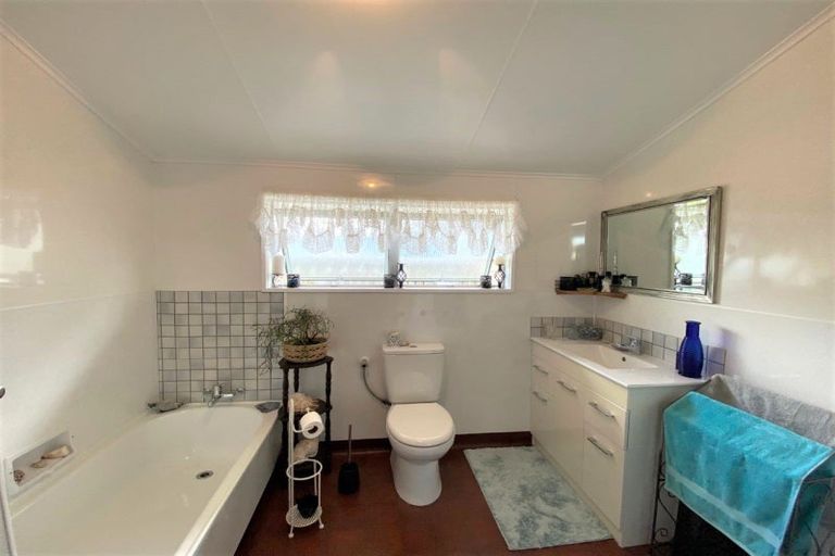 Photo of property in 3 Rawhiti Street, Dannevirke, 4930