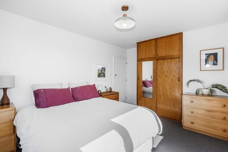 Photo of property in 68 Kennedys Bush Road, Halswell, Christchurch, 8025