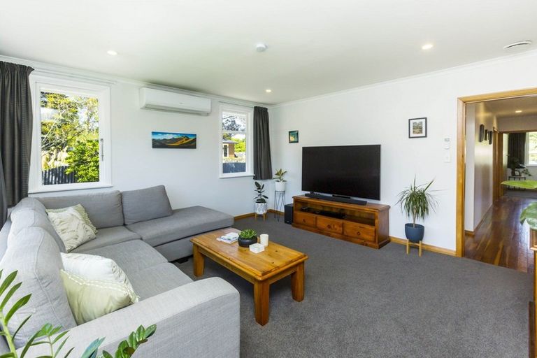 Photo of property in 84 Black Beech Street, Birchville, Upper Hutt, 5018