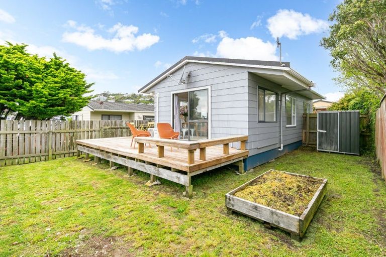 Photo of property in 8a Tarawera Road, Johnsonville, Wellington, 6037