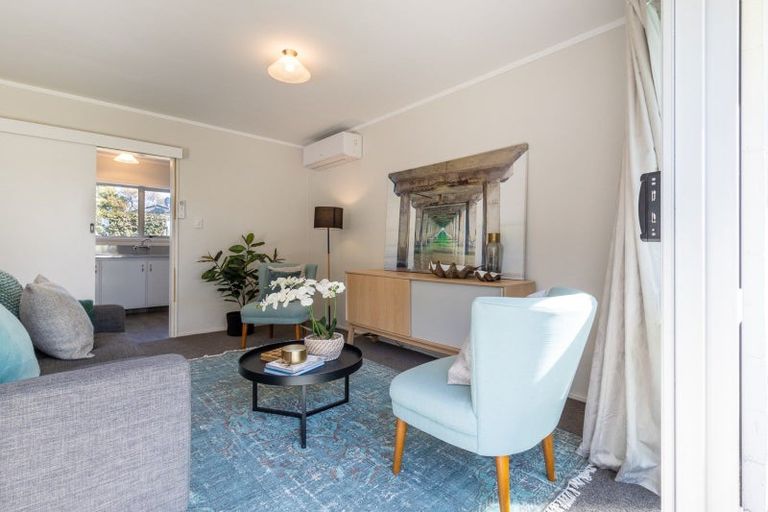 Photo of property in 19 Carlyle Street, Leamington, Cambridge, 3432