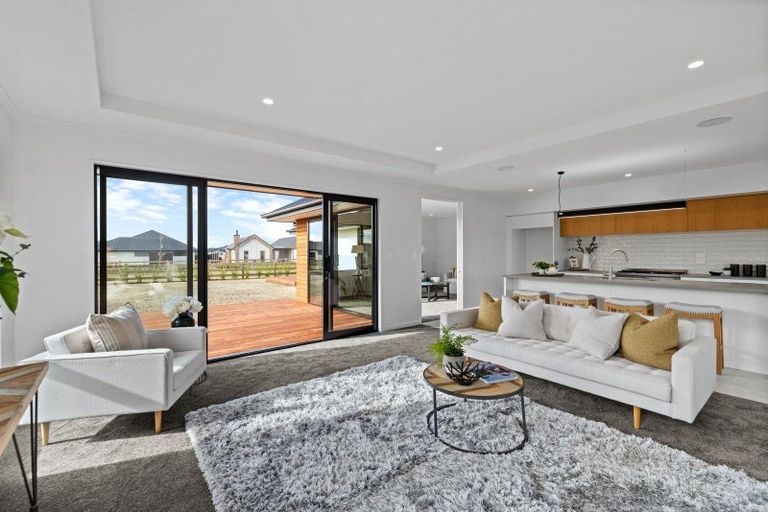 Photo of property in 23 Ridgeland Way, West Melton, 7618