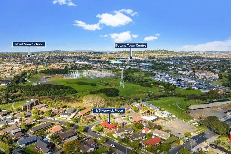 Photo of property in 1/5 Kenwick Place, Burswood, Auckland, 2013