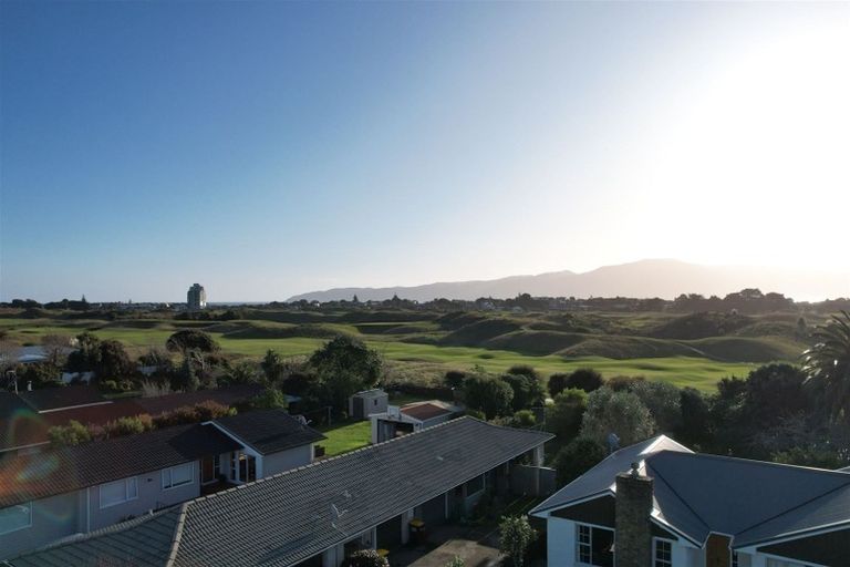 Photo of property in 61a Callender Terrace, Paraparaumu Beach, Paraparaumu, 5032