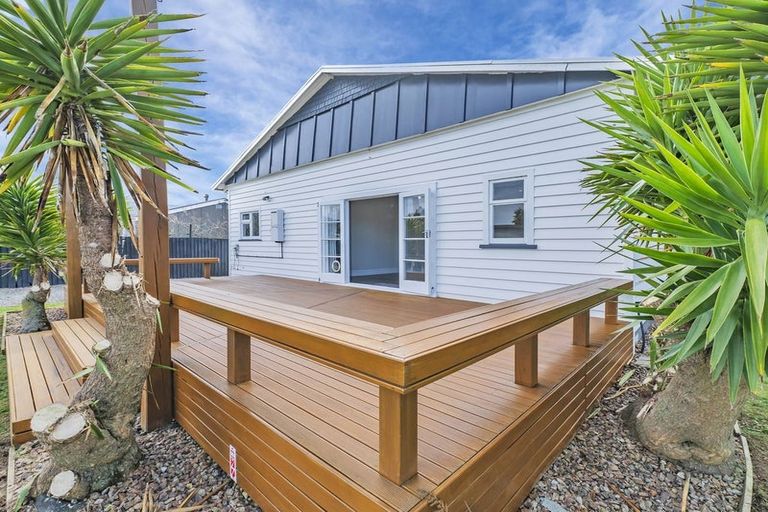 Photo of property in 14 Lee Street, Southbridge, 7602