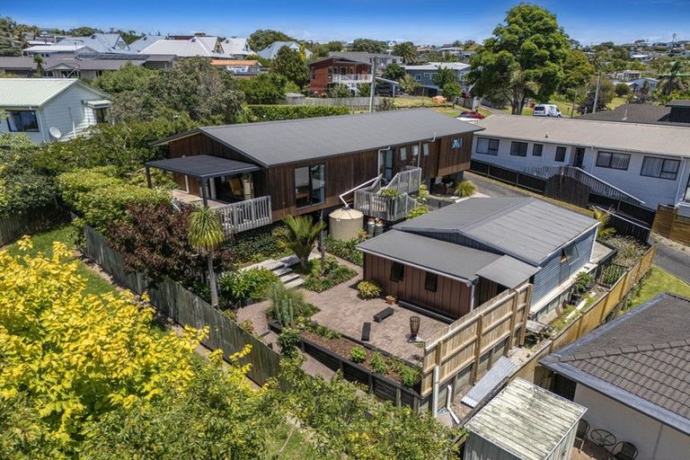 Photo of property in 3 Sundown Avenue, Manly, Whangaparaoa, 0930