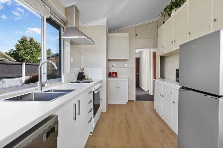 Photo of property in 9b Westmorland Place, Bishopdale, Christchurch, 8053