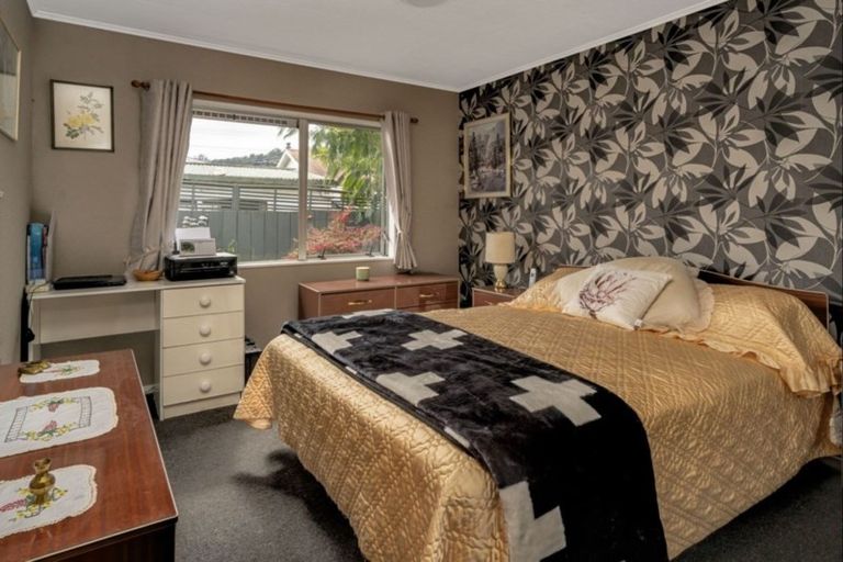 Photo of property in 2/19 Parkers Road, Tahunanui, Nelson, 7011