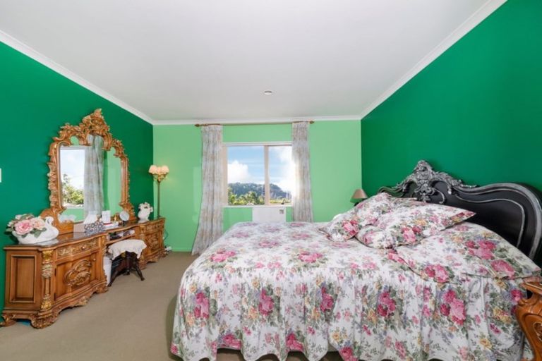 Photo of property in 15 Exotic Place, Massey, Auckland, 0614