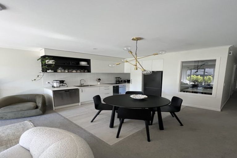 Photo of property in 2/2 Warrant Officer Lane, Hobsonville, Auckland, 0616