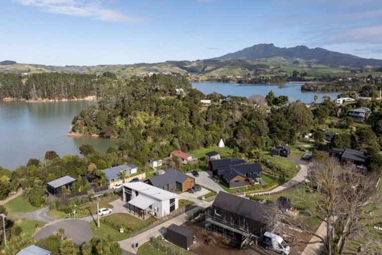 Photo of property in 19c East Street, Raglan, 3225