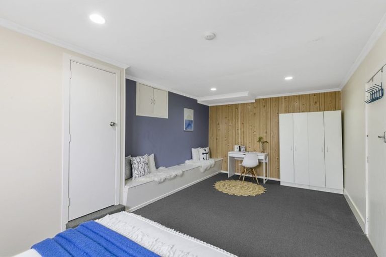Photo of property in 31 Bell Street, Tawa, Wellington, 5028