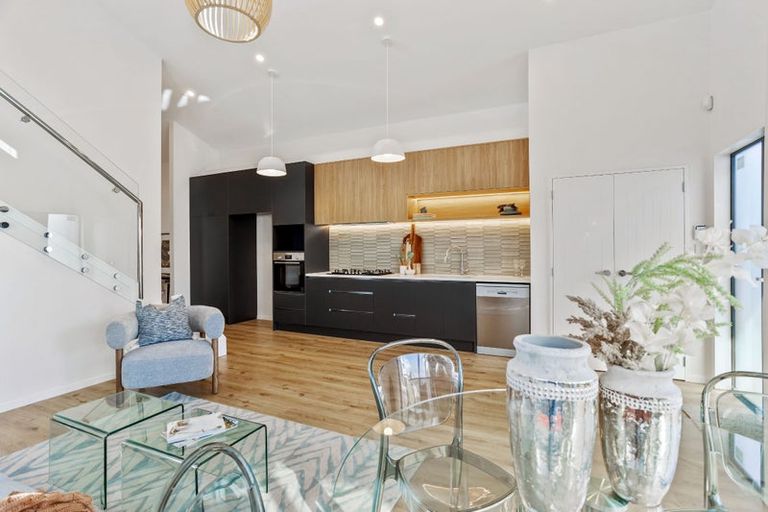 Photo of property in 58 Horokaka Street, Massey, Auckland, 0614