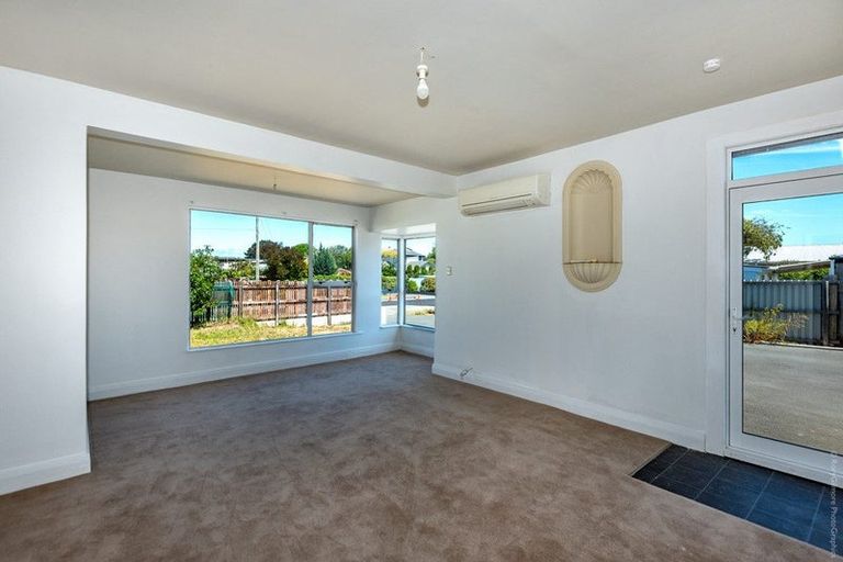 Photo of property in 66 Pacific Road, North New Brighton, Christchurch, 8083