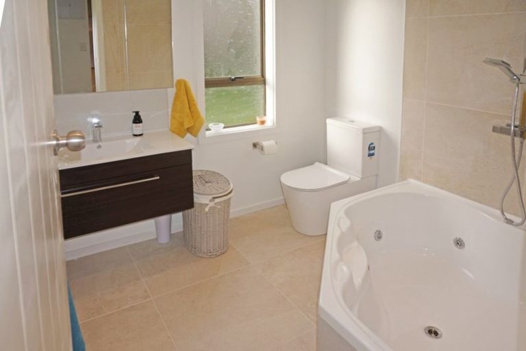 Photo of property in 3 Matua Road, Otatara, Invercargill, 9879