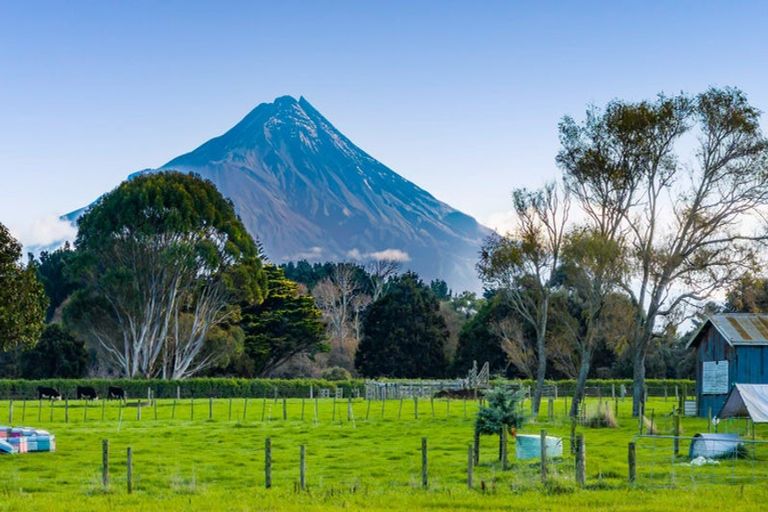 Photo of property in 84 Mawhitiwhiti Road, Normanby, Hawera, 4675