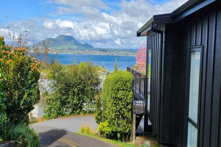 Photo of property in 17a Silich Street, Acacia Bay, Taupo, 3330
