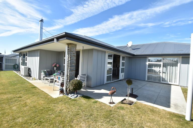 Photo of property in 6 Unwin Place, Twizel, 7901