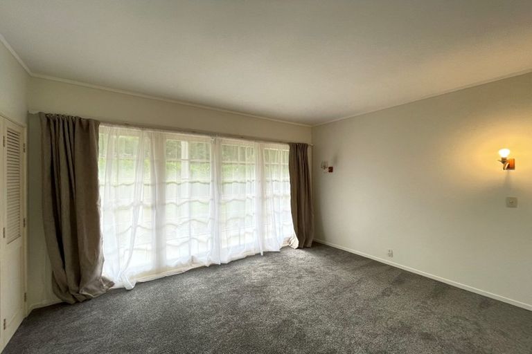 Photo of property in 68 Henwood Road, Taupaki, Henderson, 0782