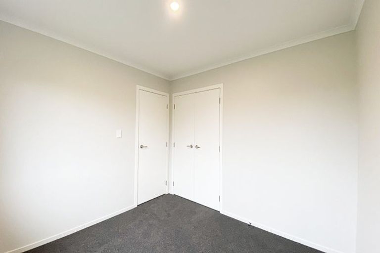 Photo of property in 27 Olive Crescent, Papatoetoe, Auckland, 2025