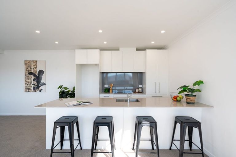 Photo of property in Ocean View Estate, 9/26 View Road, Titahi Bay, Porirua, 5022