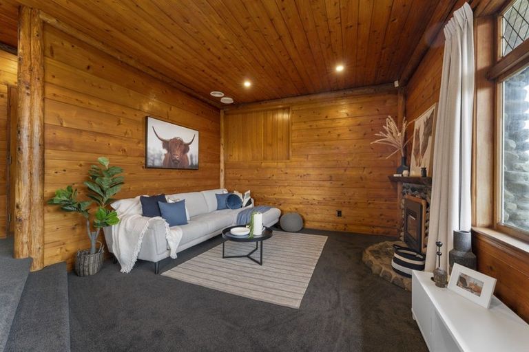 Photo of property in 23 Cobb Place, Otaki, 5512