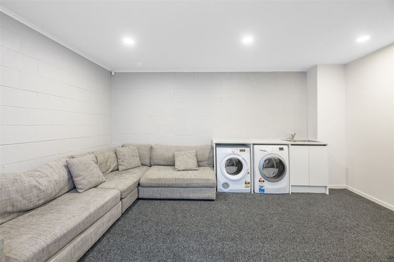 Photo of property in 49a Titirangi Road, New Lynn, Auckland, 0600