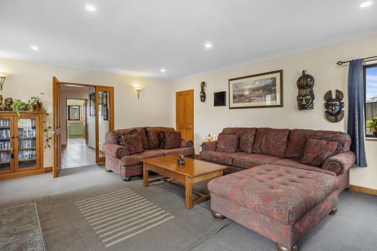 Photo of property in 41 Highgrove, Saint Clair, Dunedin, 9012