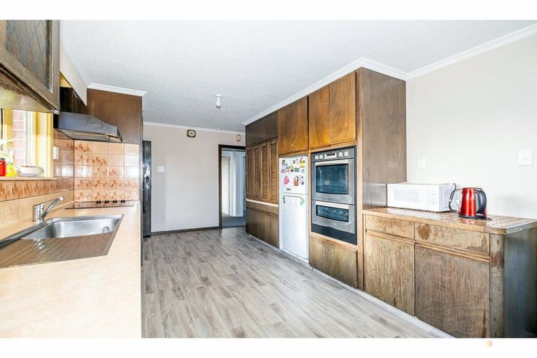 Photo of property in 11 Rugby Street, Waimate, 7924