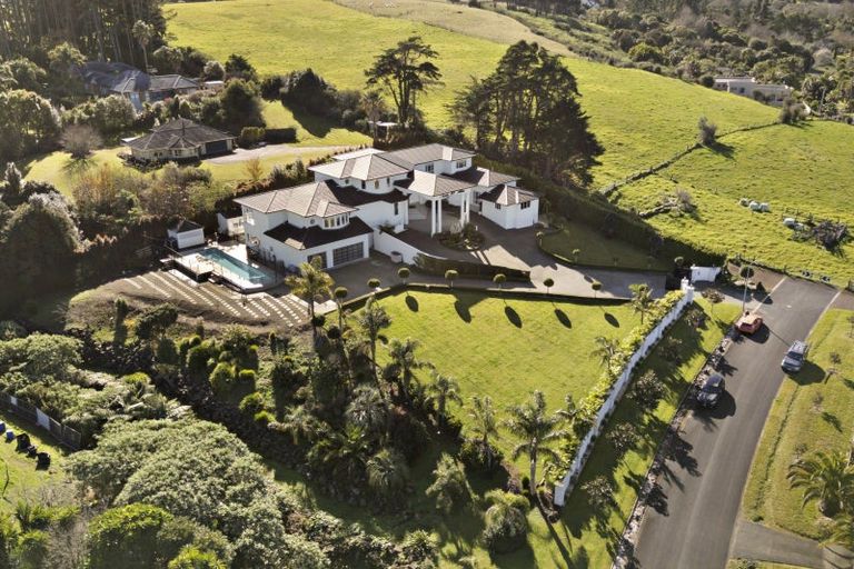 Photo of property in 116 Polo Prince Drive, Alfriston, Auckland, 2105