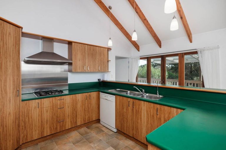 Photo of property in 646 Puketona Road, Haruru, 0204