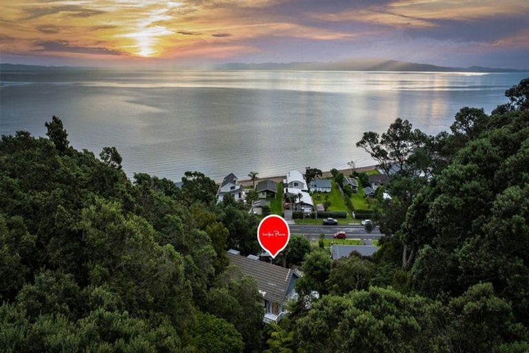 Photo of property in 408 Thames Coast Sh25 Road, Te Puru, Thames, 3575