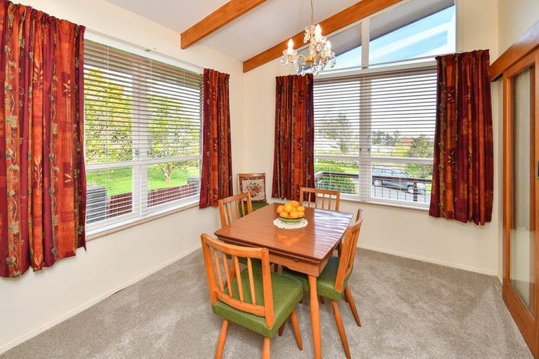 Photo of property in 3 Brooke Road, Red Hill, Papakura, 2110