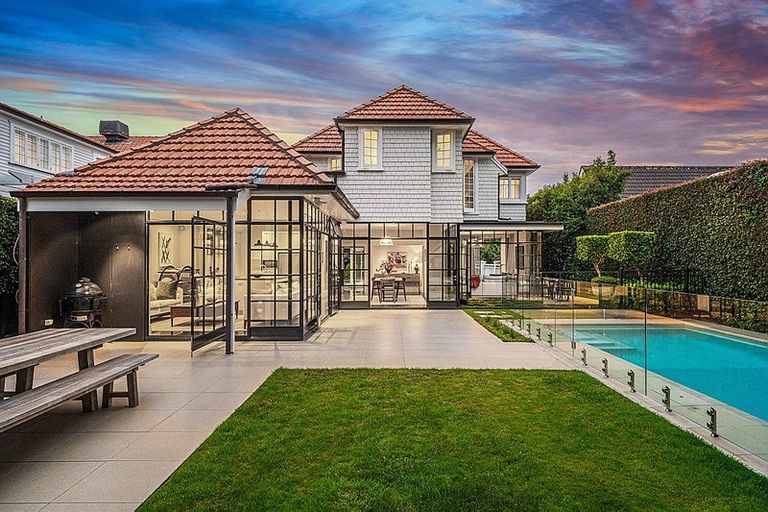 Photo of property in 15 Ranui Road, Remuera, Auckland, 1050